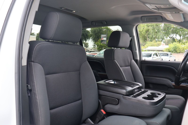 GMC Sierra 1500 Vehicle Full-screen Gallery Image 19
