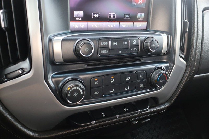 GMC Sierra 1500 Vehicle Full-screen Gallery Image 29