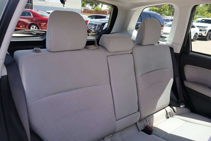 Subaru Forester Vehicle Full-screen Gallery Image 20