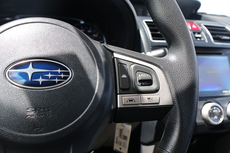 Subaru Forester Vehicle Full-screen Gallery Image 25