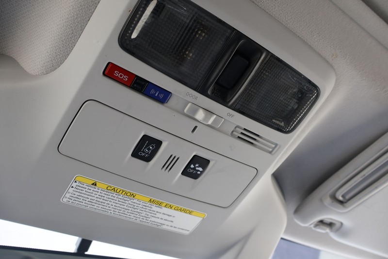 Subaru Forester Vehicle Full-screen Gallery Image 31