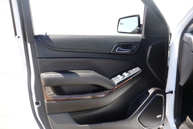Chevrolet Tahoe Vehicle Full-screen Gallery Image 14