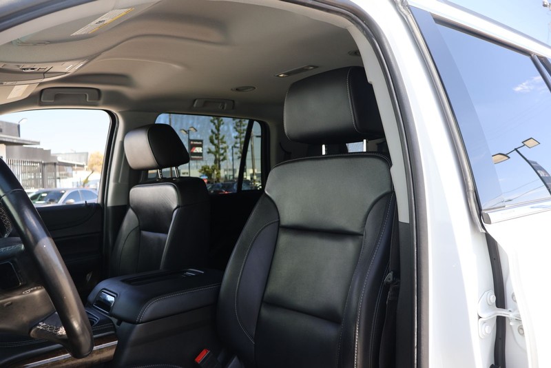 Chevrolet Tahoe Vehicle Full-screen Gallery Image 16