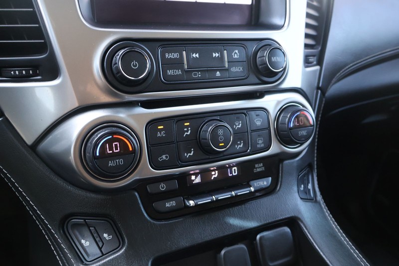 Chevrolet Tahoe Vehicle Full-screen Gallery Image 31