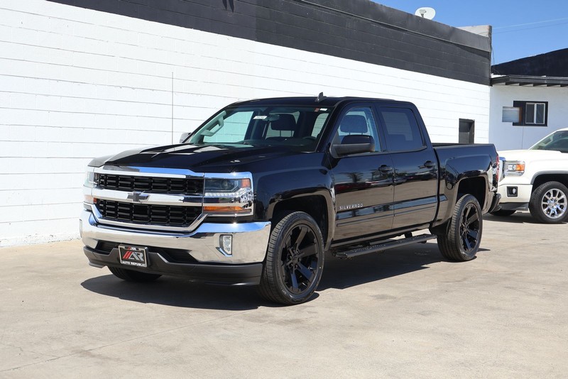 Chevrolet Silverado 1500 Vehicle Full-screen Gallery Image 11