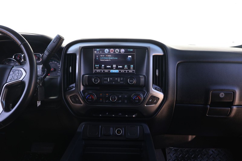 Chevrolet Silverado 1500 Vehicle Full-screen Gallery Image 26