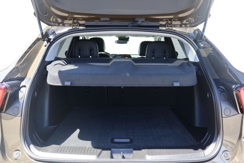 Chevrolet Trax Vehicle Full-screen Gallery Image 08