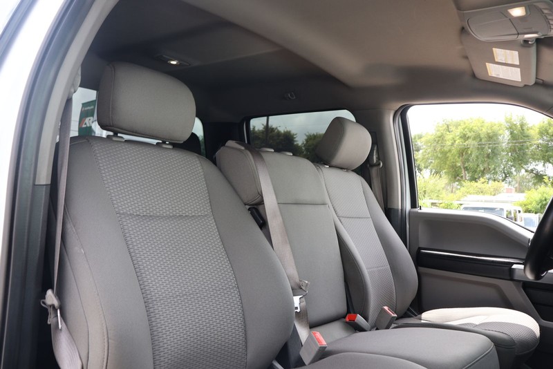 Ford F-150 Vehicle Full-screen Gallery Image 20