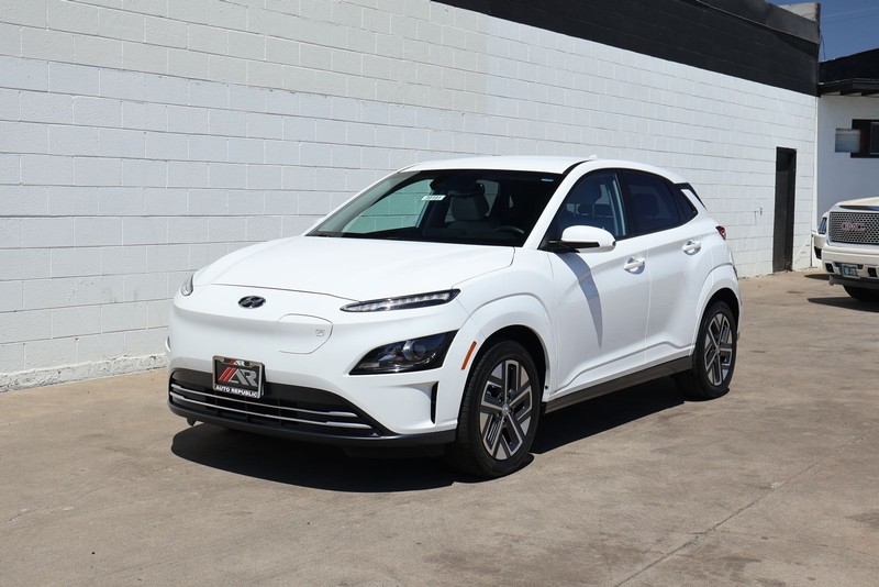 Hyundai Kona Electric Vehicle Full-screen Gallery Image 11