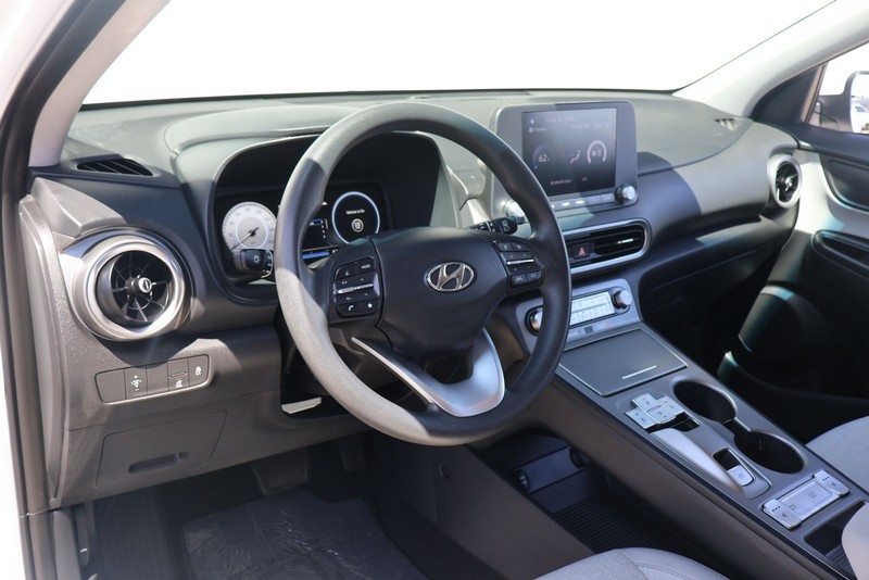 Hyundai Kona Electric Vehicle Full-screen Gallery Image 15
