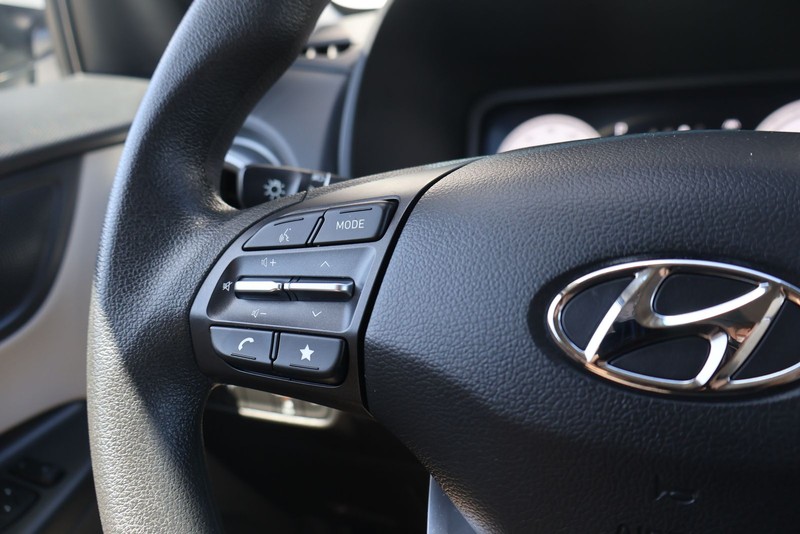 Hyundai Kona Electric Vehicle Full-screen Gallery Image 24