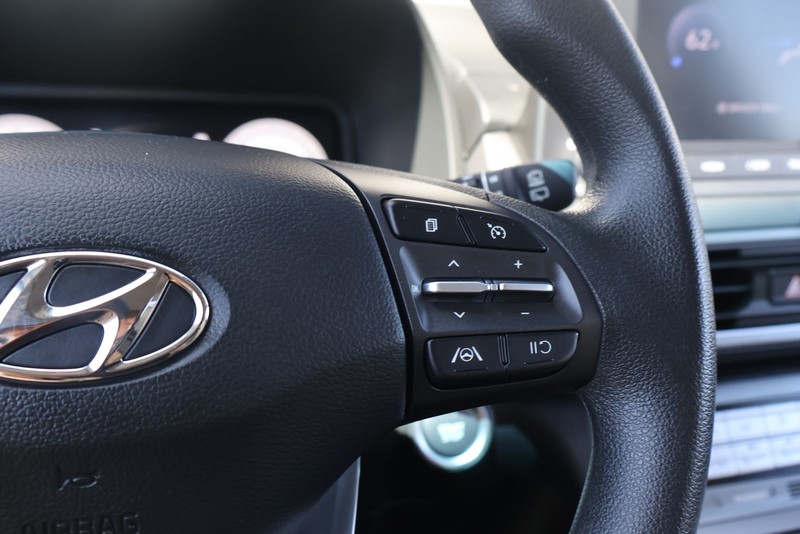 Hyundai Kona Electric Vehicle Full-screen Gallery Image 25