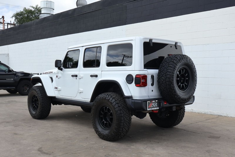 Jeep Wrangler Unlimited Vehicle Full-screen Gallery Image 09