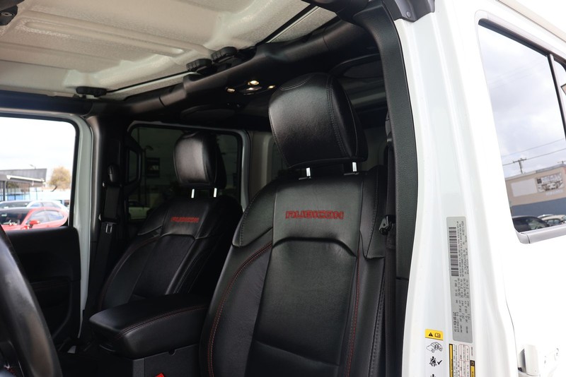 Jeep Wrangler Unlimited Vehicle Full-screen Gallery Image 16