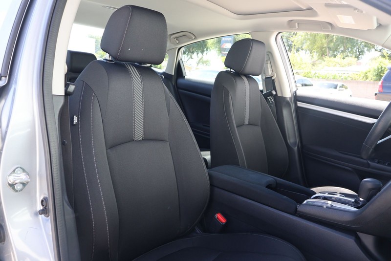 Honda Civic Sedan Vehicle Full-screen Gallery Image 19