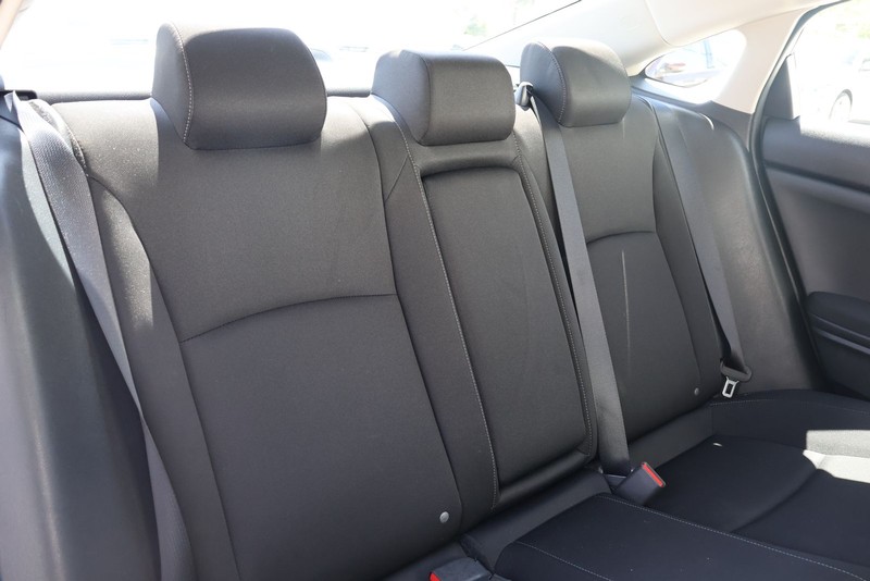 Honda Civic Sedan Vehicle Full-screen Gallery Image 20