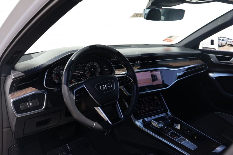 Audi A6 Vehicle Full-screen Gallery Image 16