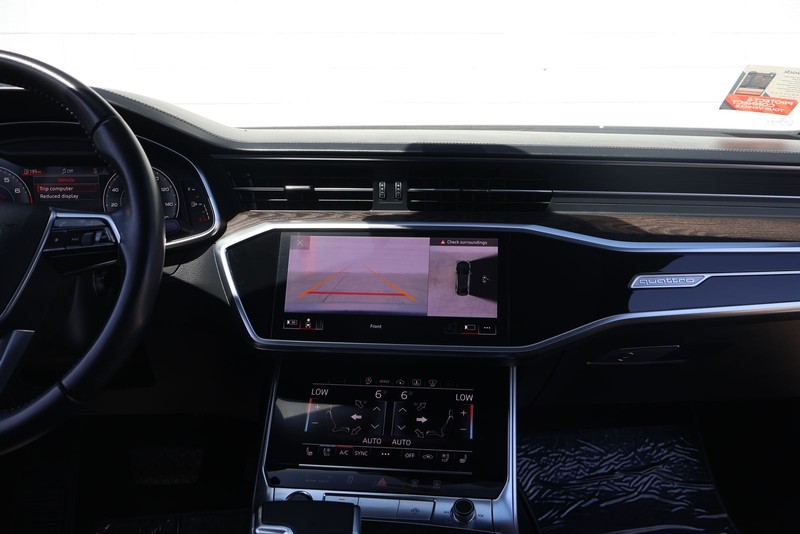 Audi A6 Vehicle Full-screen Gallery Image 28