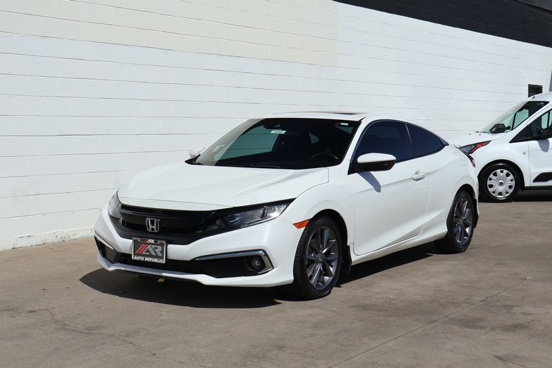 Honda Civic Coupe Vehicle Full-screen Gallery Image 11