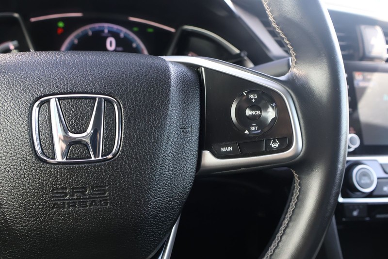 Honda Civic Coupe Vehicle Full-screen Gallery Image 24