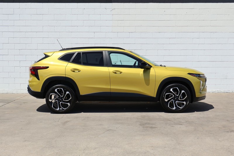 Chevrolet Trax Vehicle Full-screen Gallery Image 04