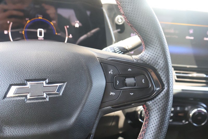 Chevrolet Trax Vehicle Full-screen Gallery Image 24