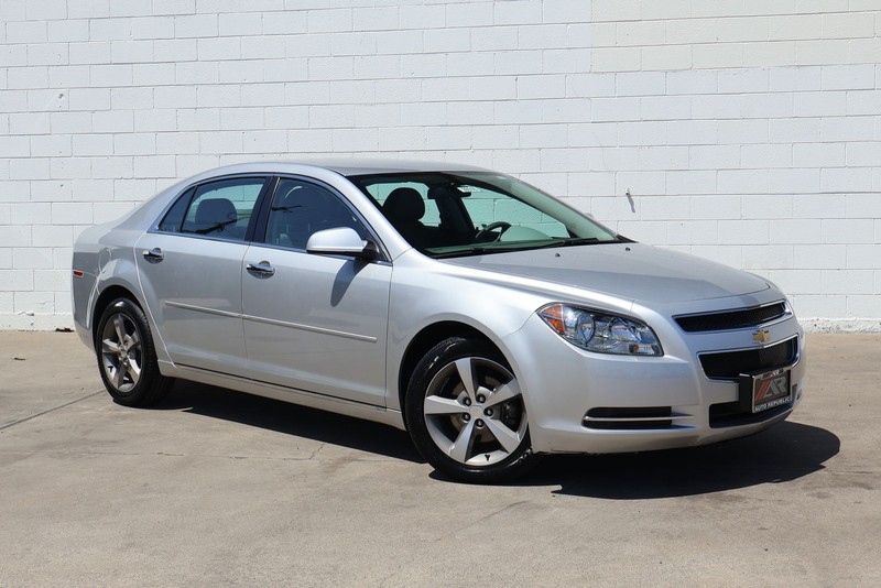 Chevrolet Malibu Vehicle Full-screen Gallery Image 01