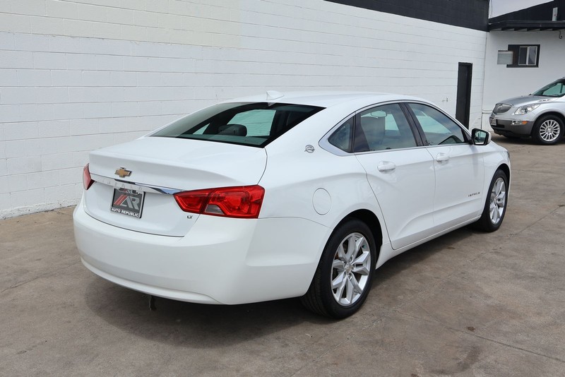 Chevrolet Impala Vehicle Full-screen Gallery Image 05