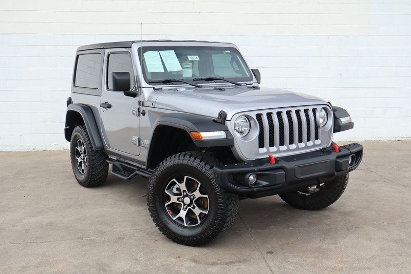 Jeep Wrangler Vehicle Full-screen Gallery Image 01