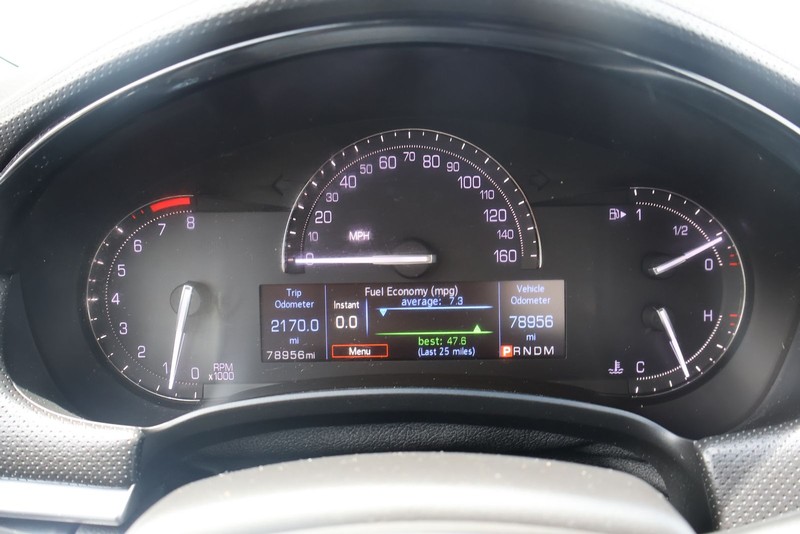 Cadillac XTS Vehicle Full-screen Gallery Image 23