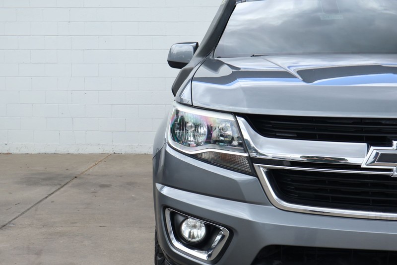 Chevrolet Colorado Vehicle Full-screen Gallery Image 03
