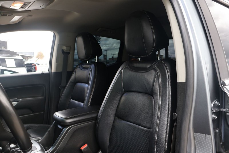 Chevrolet Colorado Vehicle Full-screen Gallery Image 16