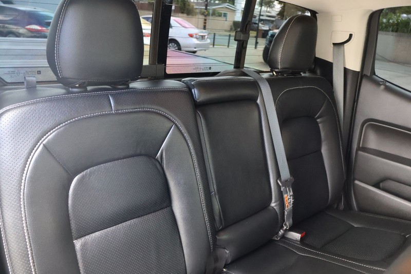 Chevrolet Colorado Vehicle Full-screen Gallery Image 20