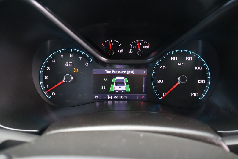 Chevrolet Colorado Vehicle Full-screen Gallery Image 22