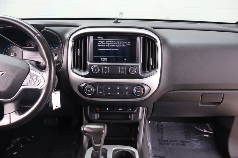 Chevrolet Colorado Vehicle Full-screen Gallery Image 26