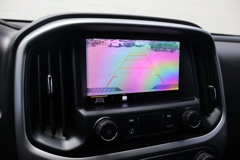 Chevrolet Colorado Vehicle Full-screen Gallery Image 28