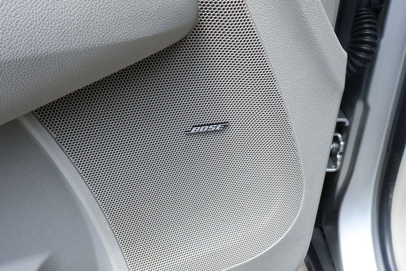 Buick Enclave Vehicle Full-screen Gallery Image 20