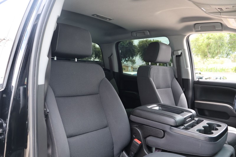 Chevrolet Silverado 1500 Vehicle Full-screen Gallery Image 19
