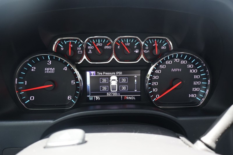 Chevrolet Silverado 1500 Vehicle Full-screen Gallery Image 22