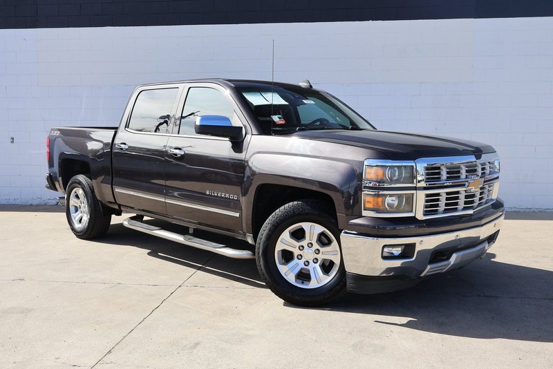 Chevrolet Silverado 1500 Vehicle Full-screen Gallery Image 02