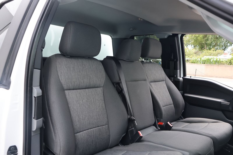 Ford F-150 Vehicle Full-screen Gallery Image 20