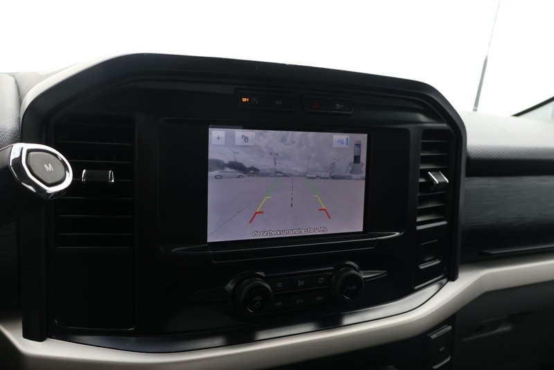 Ford F-150 Vehicle Full-screen Gallery Image 29