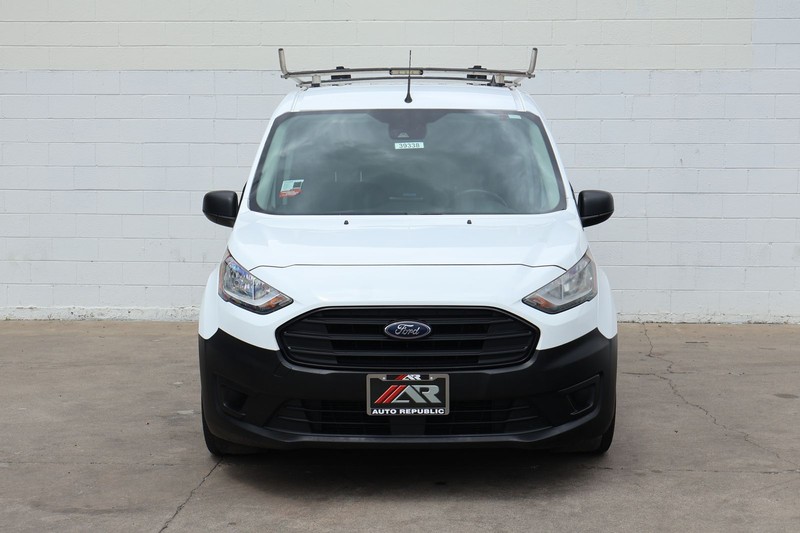 Ford Transit Connect Van Vehicle Full-screen Gallery Image 03