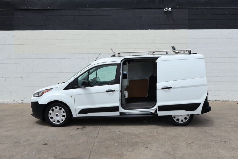 Ford Transit Connect Van Vehicle Full-screen Gallery Image 12