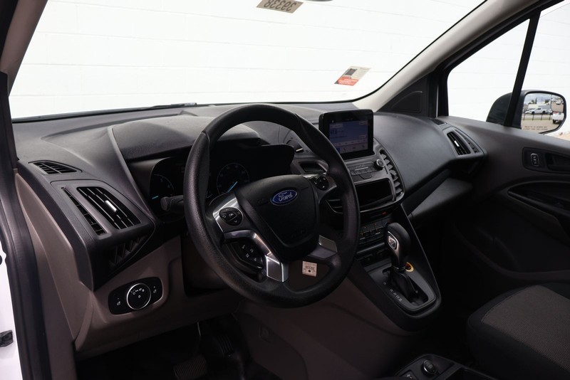 Ford Transit Connect Van Vehicle Full-screen Gallery Image 18