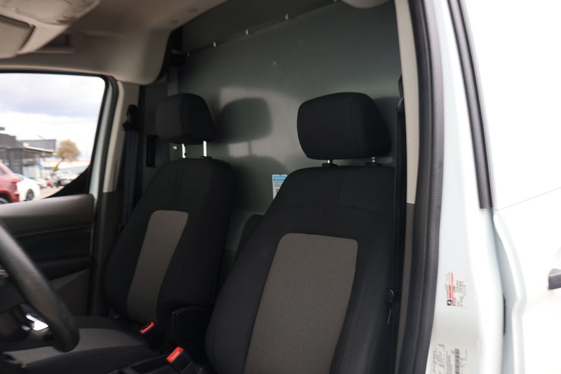 Ford Transit Connect Van Vehicle Full-screen Gallery Image 19