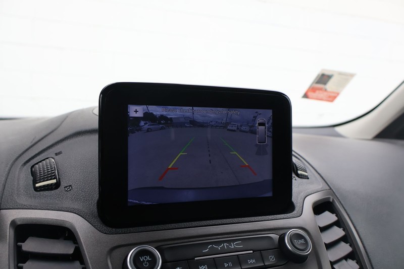 Ford Transit Connect Van Vehicle Full-screen Gallery Image 29