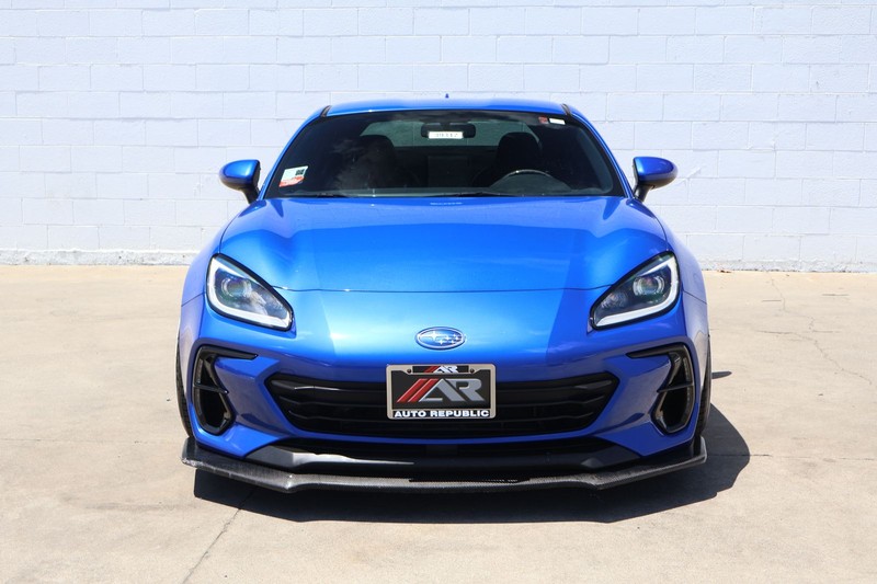 Subaru BRZ Vehicle Full-screen Gallery Image 02