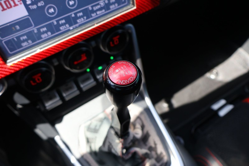 Subaru BRZ Vehicle Full-screen Gallery Image 28