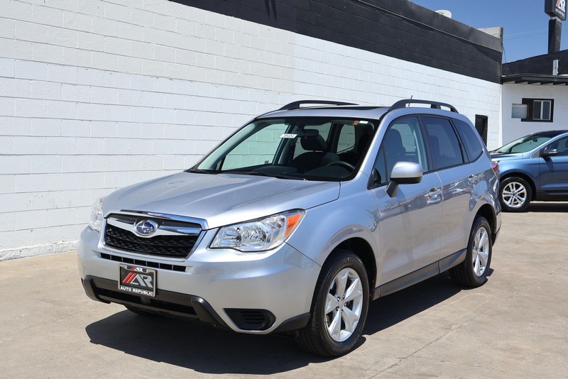 Subaru Forester Vehicle Full-screen Gallery Image 11